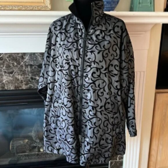 Mycra Pac Now Reversible Velvet Jacket O-S - Picture 1 of 6